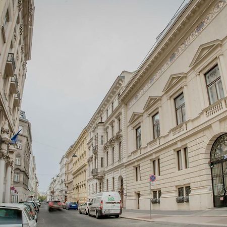 Karl Suites Palais Wessely Vienna Exterior photo