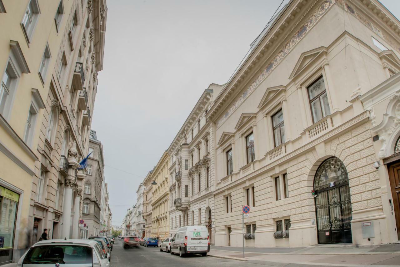 Karl Suites Palais Wessely Vienna Exterior photo